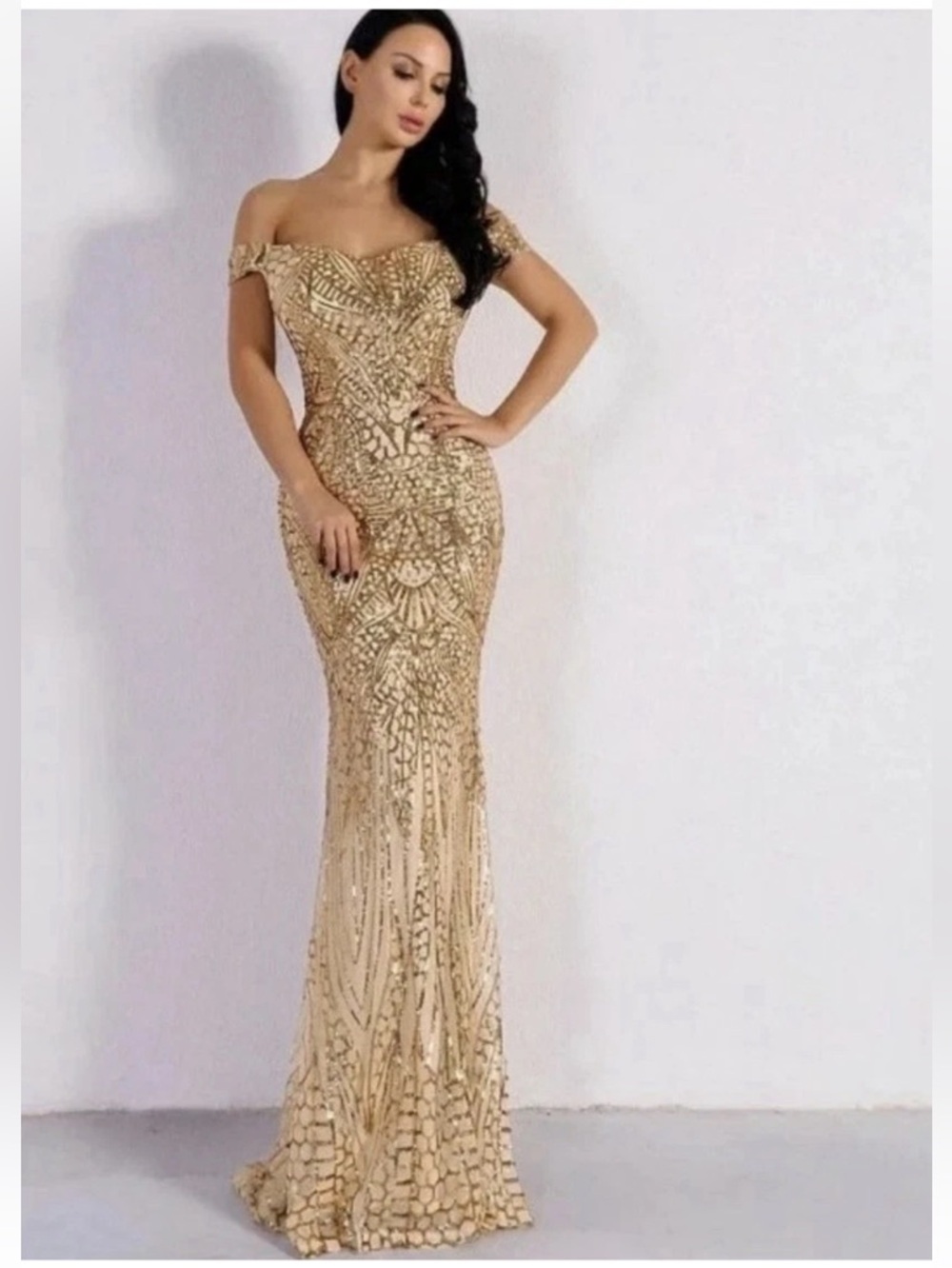 Missord Zip Back Mermaid Hem Sequin Formal/Prom Dress Sz 6